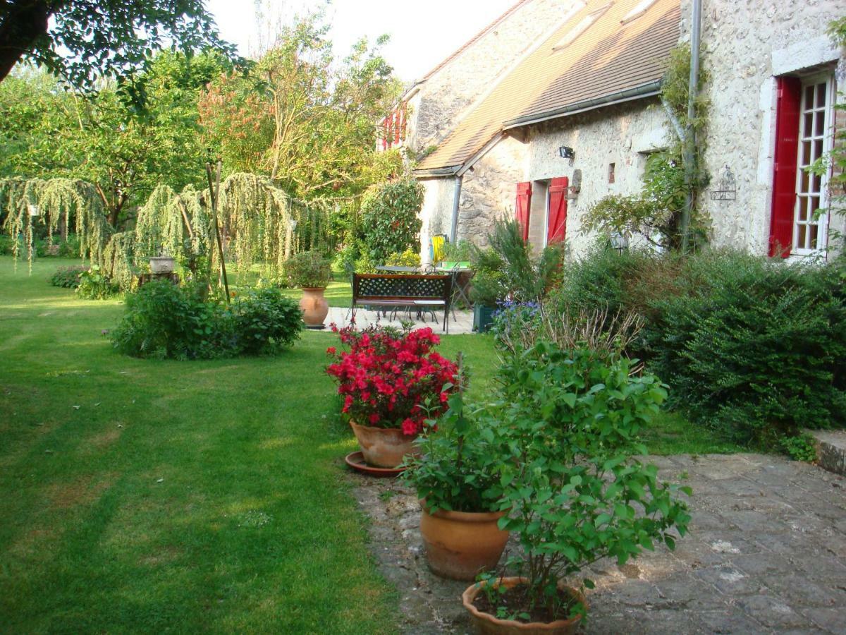 Le Clos De La Vigneronne Messas Exteriör bild